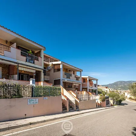 House Augusta - La Vie Est Belle