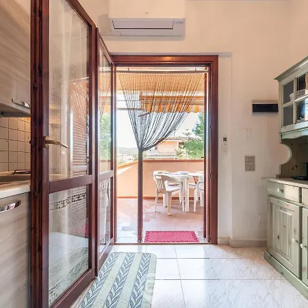 House Augusta - La Vie Est Belle *